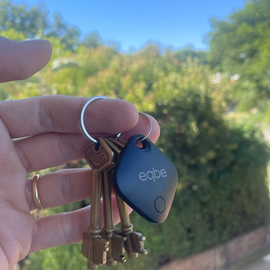 eqbeTag Negro para APPLE - Localizador Smart