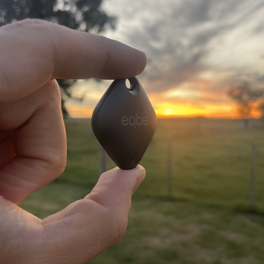eqbeTag Negro para APPLE - Localizador Smart
